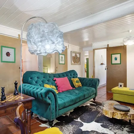 Casa Camelias Tortas * Castanheira de Pera