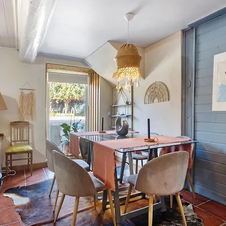 Semesterbostad Casa Camelias Tortas