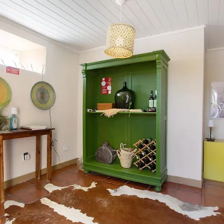 Casa Camélias Tortas * Castanheira de Pera