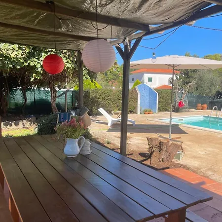 Casa Camélias Tortas * Castanheira de Pera